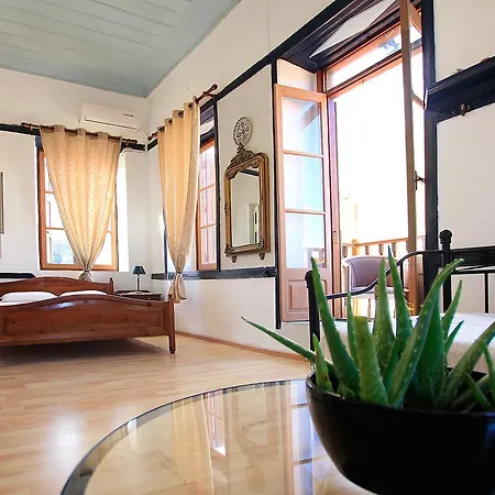 Traditional Alexandra 3* ماغيستي