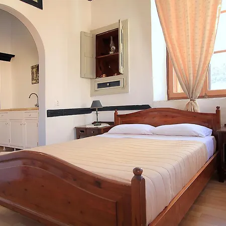Traditional Alexandra 3* ماغيستي